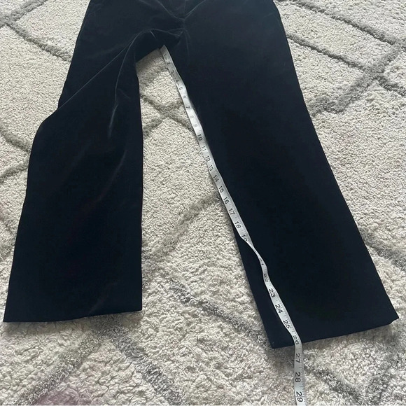 Theory Black Straight Leg Pants - Picture 9 of 9